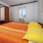 Renato Apartment *