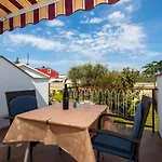 Renato Apartment *