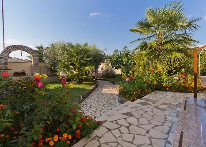 Renato Апартаменти